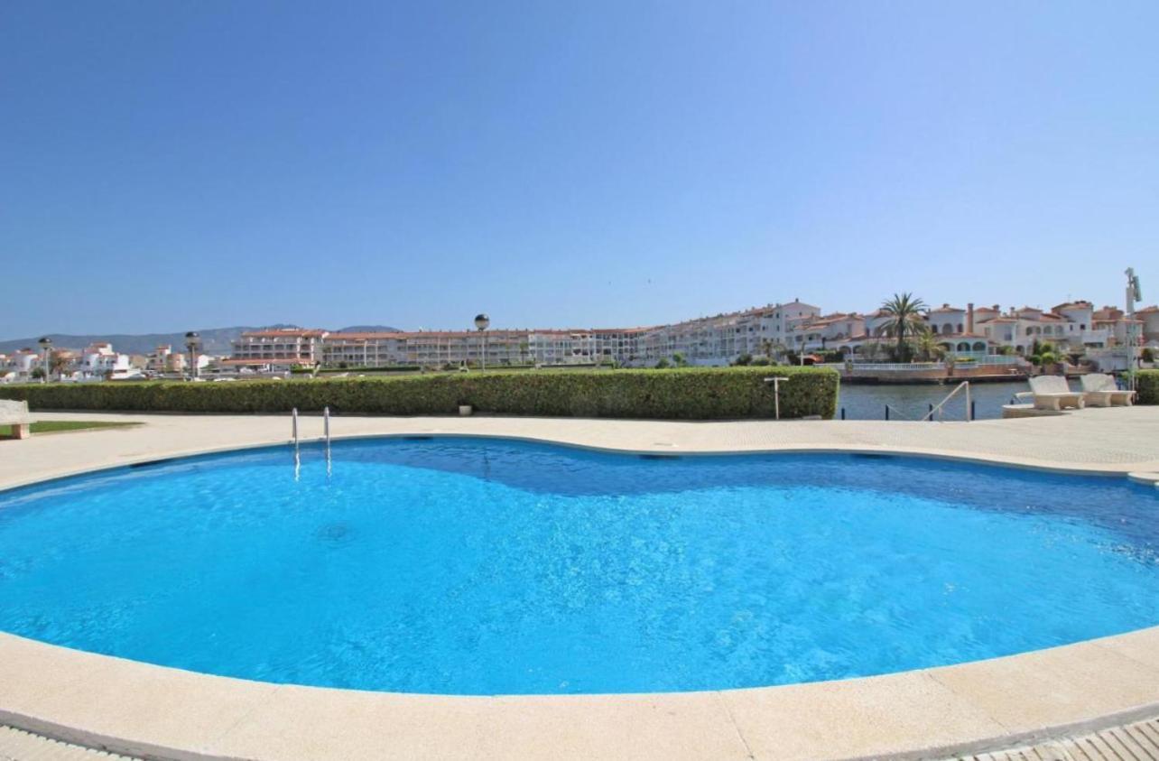 Apartamento Gran Lago Con Vistas Al Canal Empuriabrava Exteriér fotografie