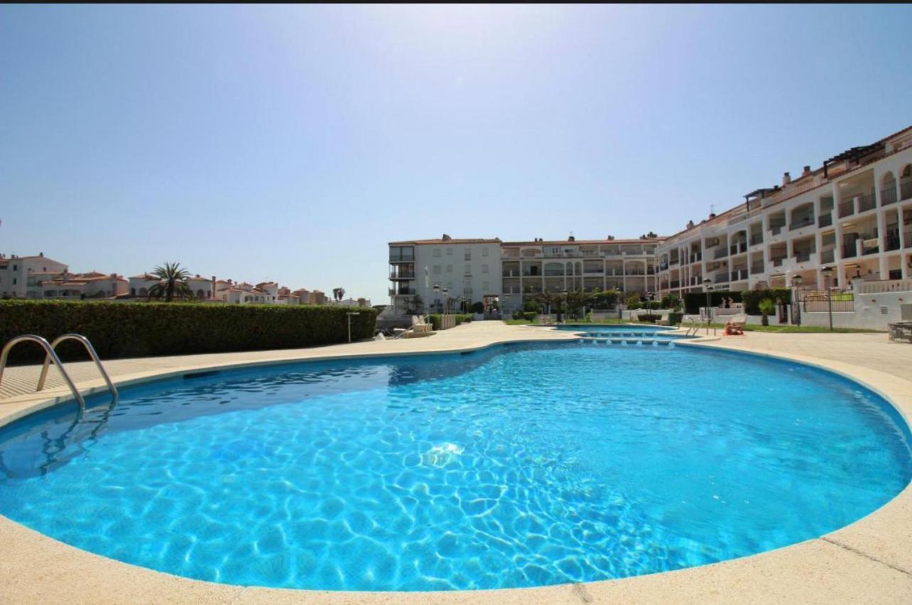 Apartamento Gran Lago Con Vistas Al Canal Empuriabrava Exteriér fotografie